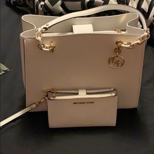 Purse and wallet